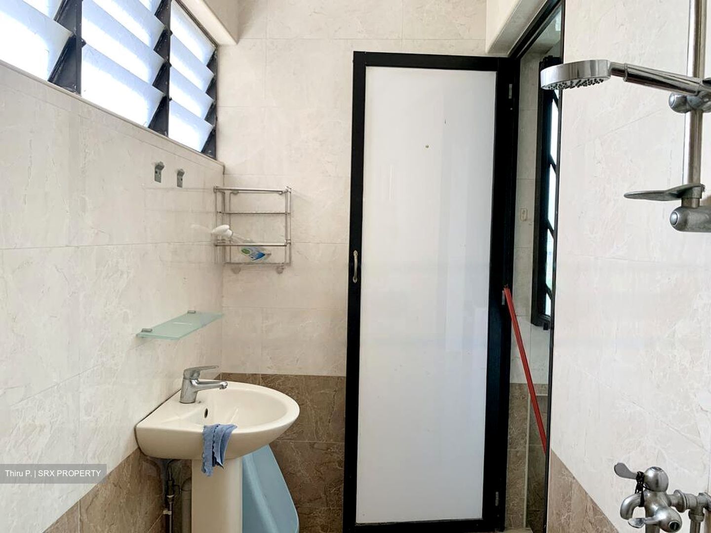 Blk 212 Serangoon Avenue 4 (Serangoon), HDB 5 Rooms #424893351